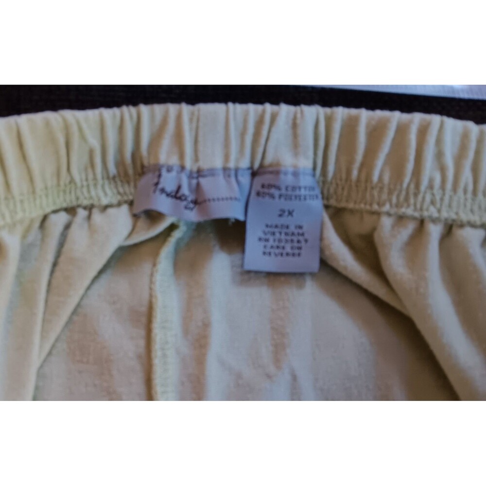 Pants 2XL Womans Light Melon Green Casual Yoga Capris Butterfly Elastic Waist - Picture 8 of 8